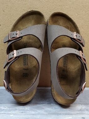 Birkenstock Roma Birko-Flor Slingback Sandal Size 32/US 1